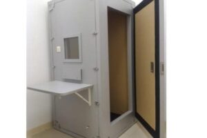 Chamber Audiometri Fiberglass: Cerita Kolaborasi Kontraktor Fiberglass untuk Solusi Ruang Kedap Suara Tes Pendengaran